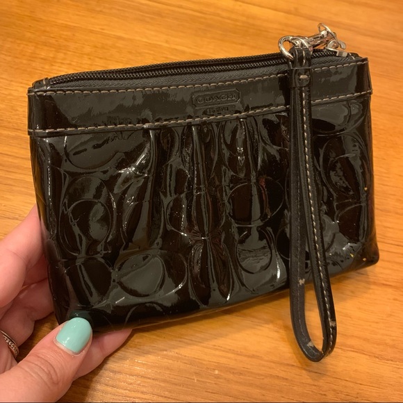 Mystery Box - bags bags - swipe to see - Picture 2 of 4